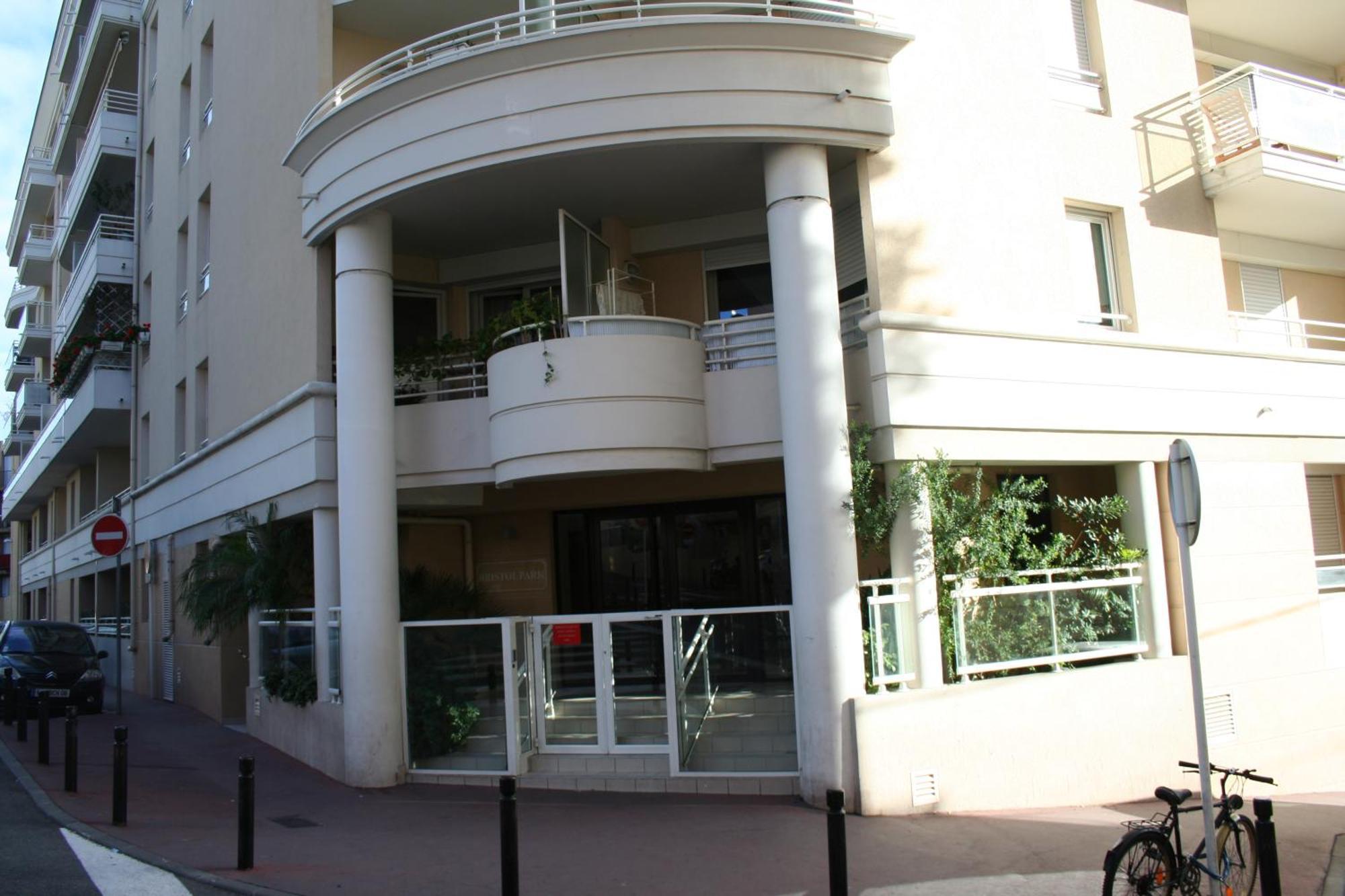 Апартаменты Bristol Park - Parking - 5Mn Walk From Palais Des Festivals Канны Экстерьер фото
